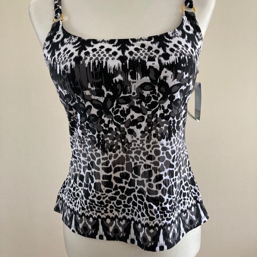 ISLAND WAVES TANKINI SWIMTOP NWT
